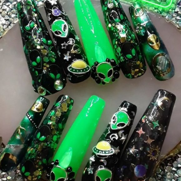 Handmade XXL Coffin Hard Gel Press On Nails - Picture 1 of 4